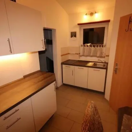 In Mit Garten Und Terrasse By Interhome شقة *